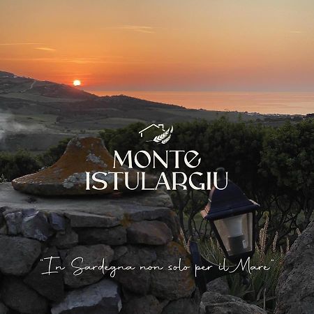 Agriturismo Monte Istulargiu Valledoria  Exterior photo