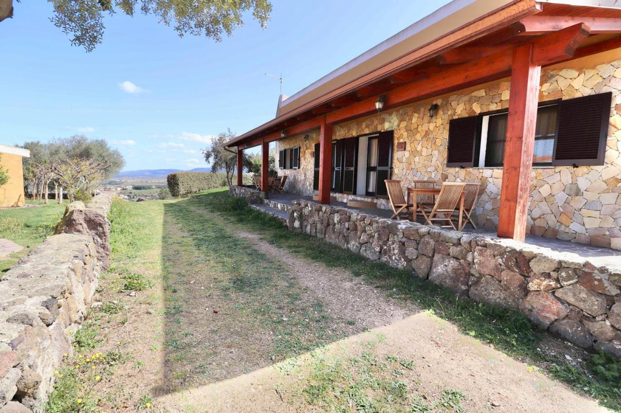 Agriturismo Monte Istulargiu Valledoria  Exterior photo